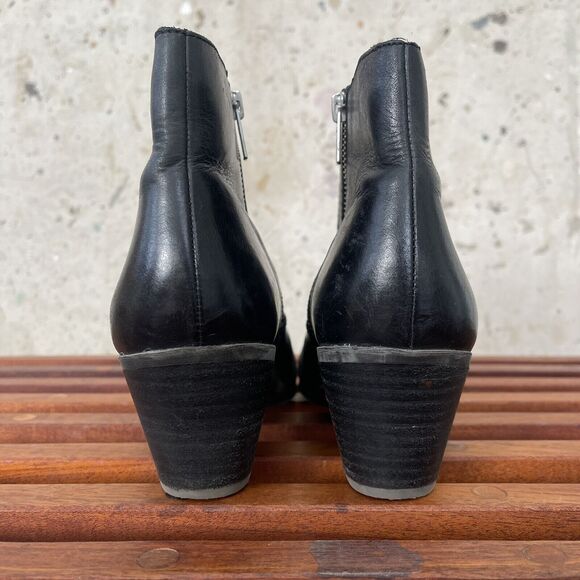 Frye Black Leather Heeled Ankle Boots Size 9M - Picture 5 of 6